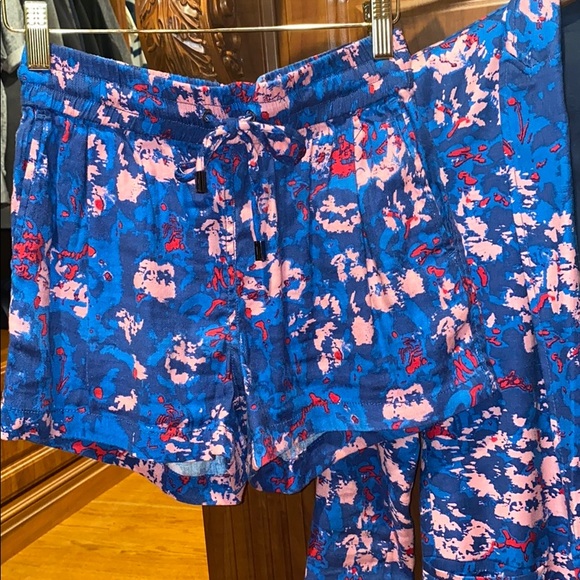 Armani Exchange suit (blazer with shorts) - Picture 2 of 8